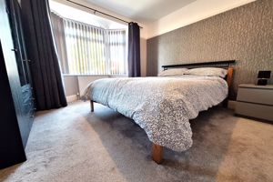 Bedroom - click for photo gallery